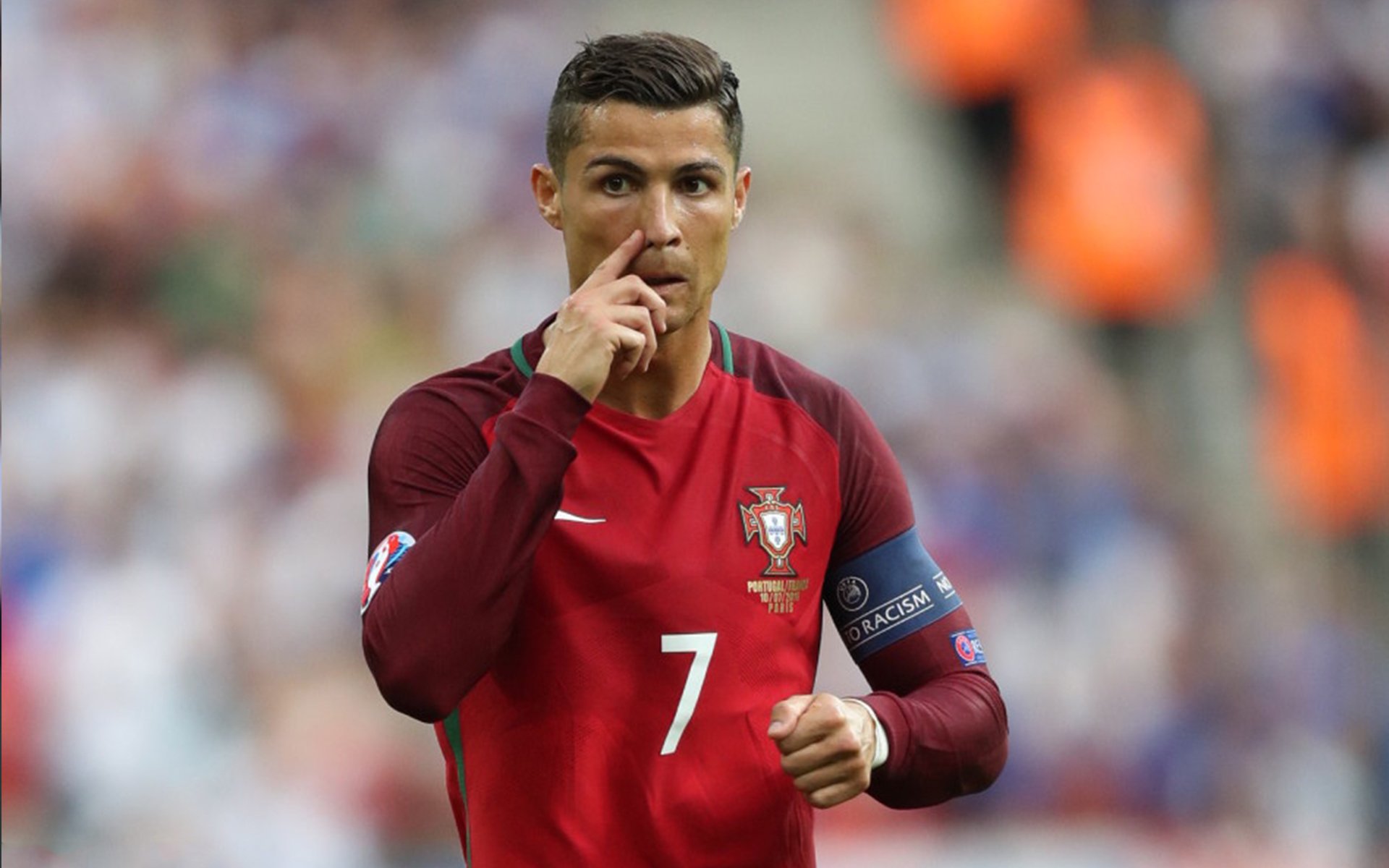 “法甲争冠火药味十足,劲旅全力冲刺最后阶段”,法甲 经典比赛